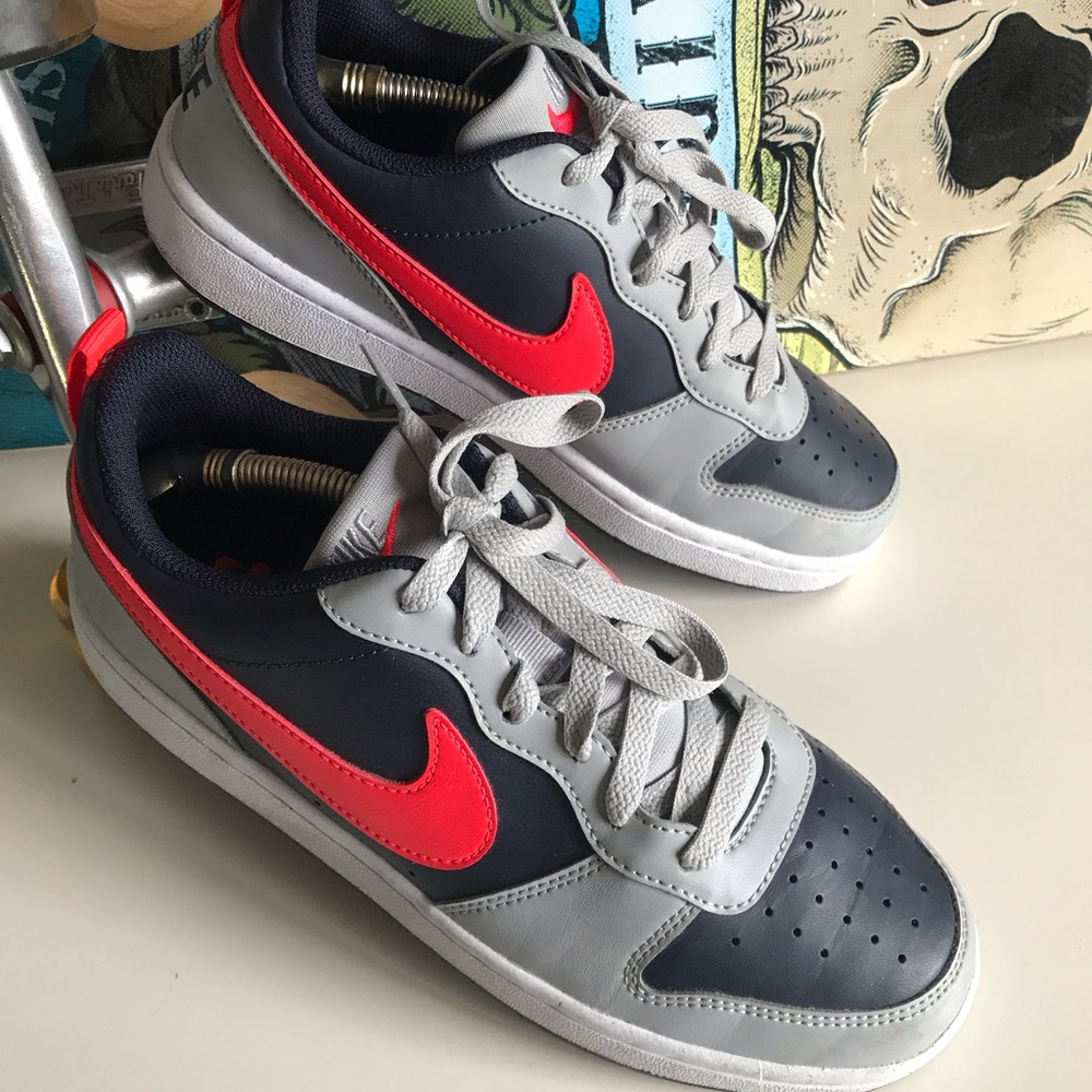 Nike Boys' Court Borough Low Recraft (Gs) Trainers, gray, 6.5Y US